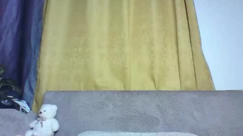 zoey online show from June 11, 12:32 am