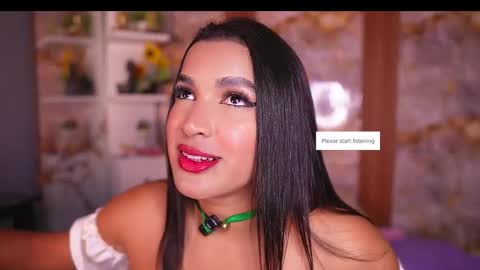 Snapshot of zoey_fox_ chatting on March 19, 12:58 am zoey fox online show from March 19, 12:58 am