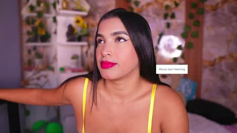 Snapshot of zoey_fox_ chatting on March 29, 2:11 am zoey fox online show from March 29, 2:11 am