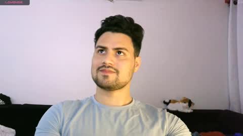 Snapshot of zohan_haidar chatting on February 19, 5:16 am ZohanMohamed online show from February 19, 5:16 am