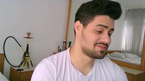 Snapshot of zohan_haidar chatting on January 12, 6:35 pm ZohanMohamed online show from January 12, 6:35 pm