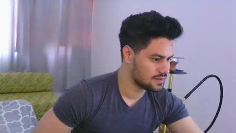 Snapshot of zohan_haidar chatting on February 28, 3:46 pm ZohanMohamed online show from February 28, 3:46 pm