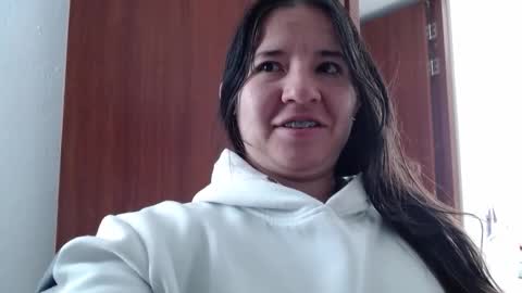 zohe online show from January 19, 2:28 pm