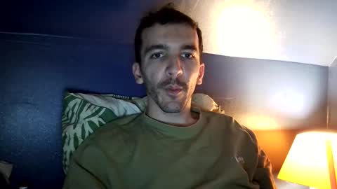 Snapshot of zommmmmmmmm chatting on November 16, 4:23 pm zom online show from November 16, 4:23 pm