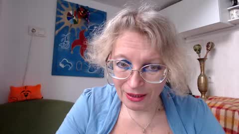 Snapshot of zosya1111 chatting on December 29, 9:17 am Zosya1111 online show from December 29, 9:17 am