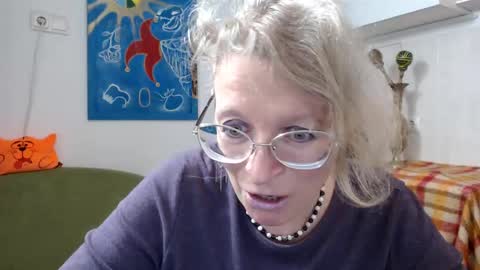 Snapshot of zosya1111 chatting on January 31, 3:44 pm Zosya1111 online show from January 31, 3:44 pm