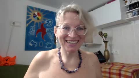 Snapshot of zosya1111 chatting on February 3, 4:20 pm Zosya1111 online show from February 3, 4:20 pm