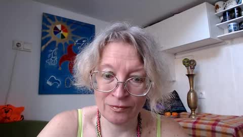 Snapshot of zosya1111 chatting on February 7, 8:55 am Zosya1111 online show from February 7, 8:55 am