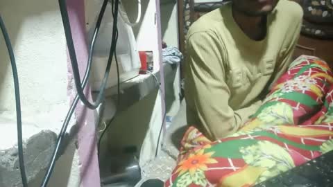 Snapshot of zoyakhan803 chatting on February 16, 1:14 am zoyakhan803 online show from February 16, 1:14 am