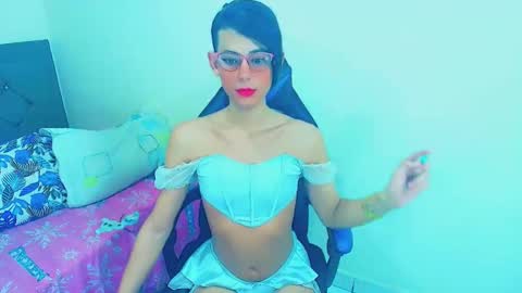 zulramth online show from May 27, 6:49 pm