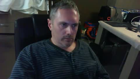 zultem online show from December 18, 4:51 am