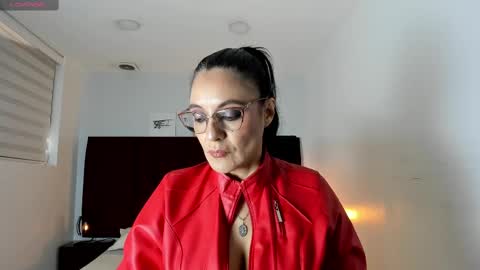 Zuzana21 online show from March 5, 12:44 pm