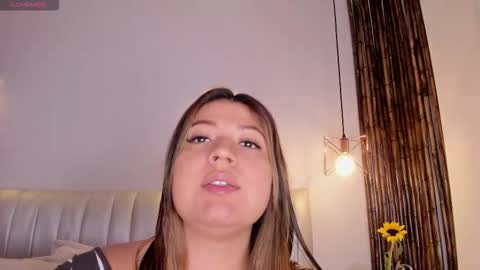 Zara online show from March 23, 7:07 pm