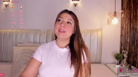 Zara online show from April 16, 7:14 pm