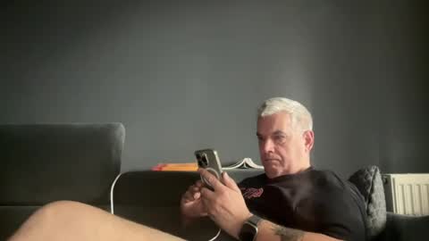 Snapshot of zwickauer1969 chatting on June 12, 7:07 am zwickauer1969 online show from June 12, 7:07 am
