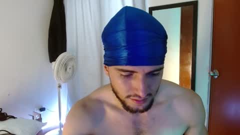 Snapshot of zyon_benet1 chatting on September 23, 2:42 pm Zyon online show from September 23, 2:42 pm