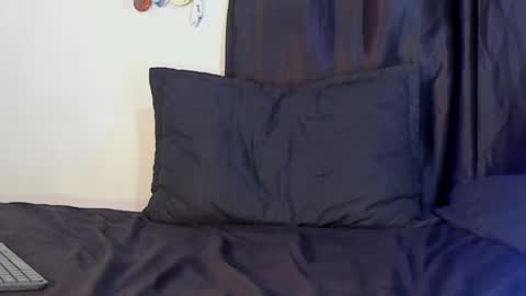 Snapshot of zyongarcia2020 chatting on February 23, 2:14 pm zyon garcia online show from February 23, 2:14 pm