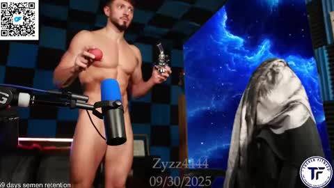 Snapshot of zyzz4444 chatting on September 30, 9:25 am Greek God online show from September 30, 9:25 am