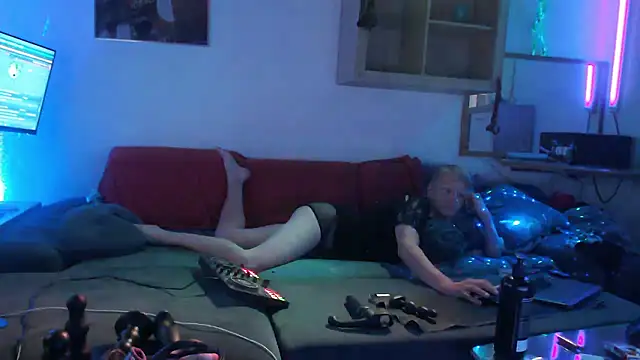 davidgntxxxxx online show from January 16, 1:04 pm