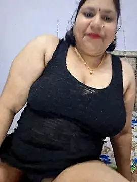 Snapshot of MOM-SUN-COUPLE chatting on March 12, 8:51 am MOM-SUN-COUPLE online show from March 12, 8:51 am