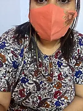 MOM-SUN-COUPLE online show from March 18, 9:12 am