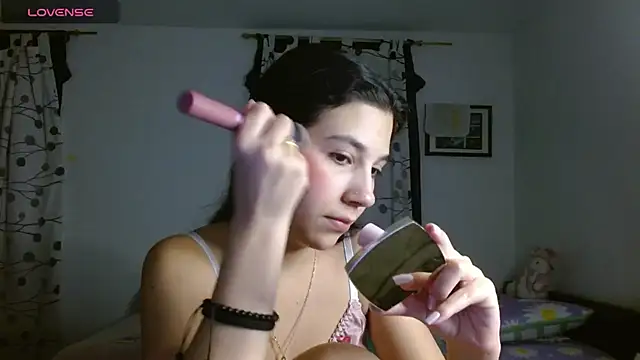 Snapshot of mia__lopez_ chatting on January 29, 11:35 pm mia lopez online show from January 29, 11:35 pm