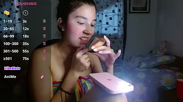 Snapshot of mia__lopez_ chatting on January 31, 10:42 pm mia lopez online show from January 31, 10:42 pm