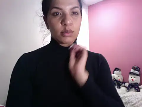 gatubelahot online show from January 7, 10:41 pm