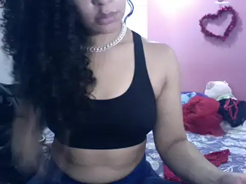 gatubelahot online show from February 12, 10:04 pm