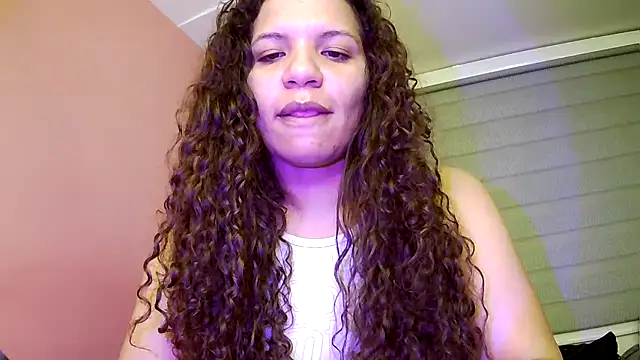 gatubelahot online show from May 22, 1:35 am