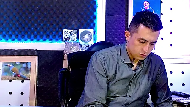 Darko0717 online show from February 20, 8:58 pm