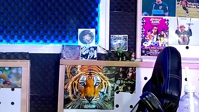 Darko0717 online show from March 14, 2:41 pm