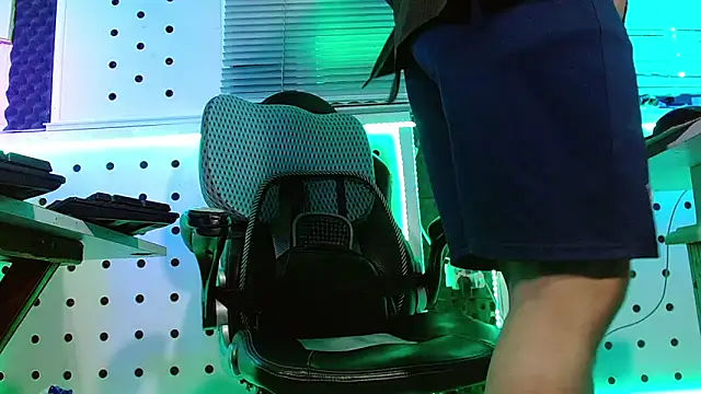 Darko0717 online show from September 17, 9:44 am