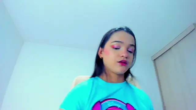 monica little23 online show from March 22, 1:14 pm