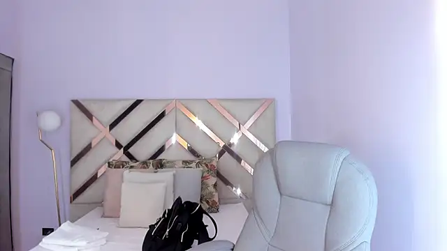 Snapshot of kylie_reyes chatting on June 11, 7:12 pm kylie reyes online show from June 11, 7:12 pm