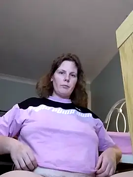 xxSexyBushLinnxx online show from January 1, 8:47 pm