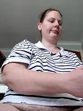 xxSexyBushLinnxx online show from January 14, 11:49 am