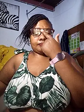 YELLOW BONE online show from February 19, 8:38 pm