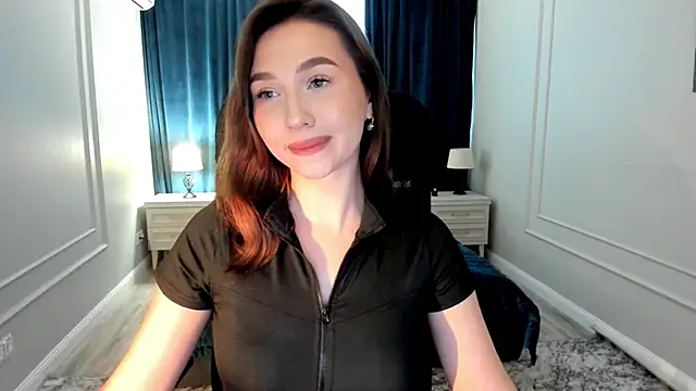 Snapshot of GracefulLook chatting on February 4, 12:44 pm GracefulLook online show from February 4, 12:44 pm