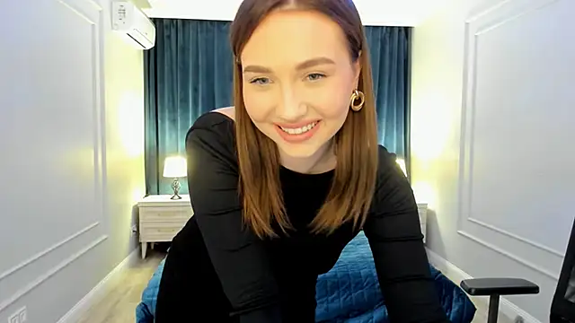 GracefulLook online show from February 20, 2:46 pm