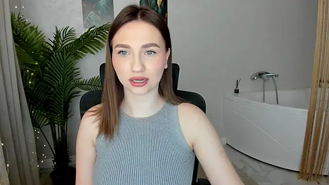 GracefulLook online show from March 4, 3:22 am