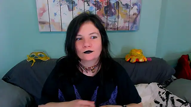 EverlyRays online show from April 24, 2:47 am