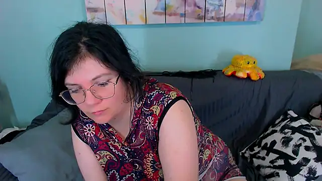 EverlyRays online show from May 16, 10:47 am