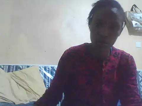 Smillie prety online show from May 13, 5:43 pm