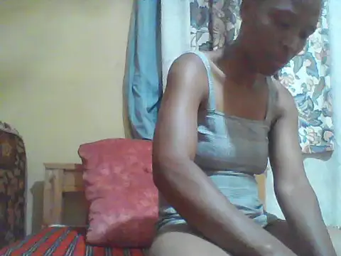 Snapshot of Smillie_prety chatting on July 1, 4:29 pm Smillie prety online show from July 1, 4:29 pm