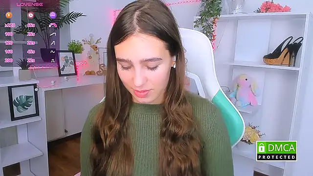  Eliizabeth  online show from November 3, 9:16 pm