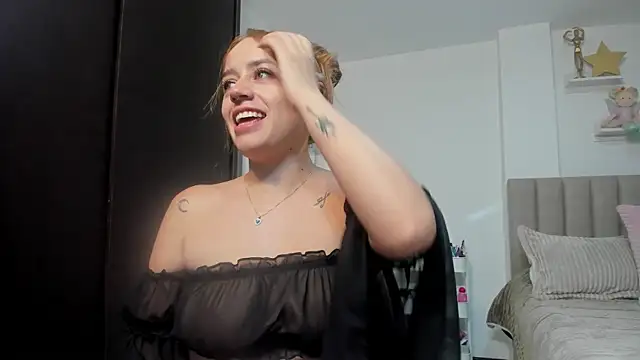 Natalia Suarez online show from June 21, 12:57 am