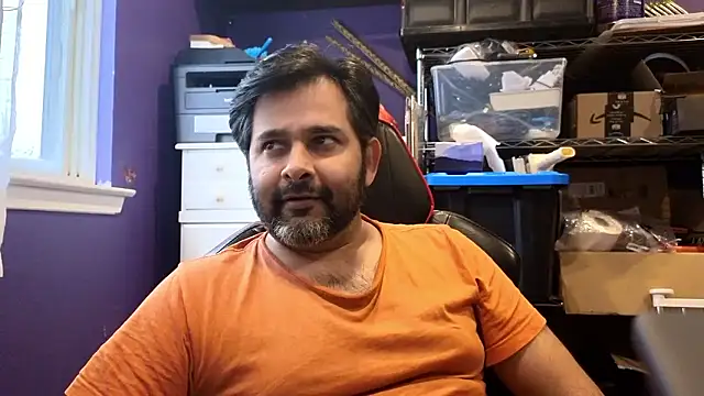 Snapshot of Sakhtlaundaz chatting on January 15, 8:56 pm Sakhtlaundaz online show from January 15, 8:56 pm