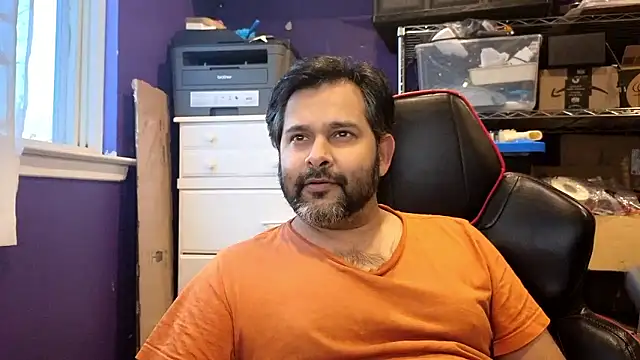Snapshot of Sakhtlaundaz chatting on January 17, 9:40 pm Sakhtlaundaz online show from January 17, 9:40 pm