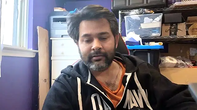 Snapshot of Sakhtlaundaz chatting on January 18, 7:28 pm Sakhtlaundaz online show from January 18, 7:28 pm